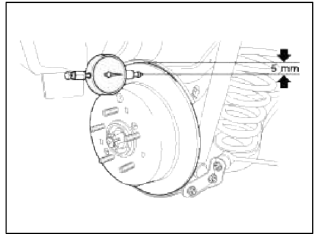 2. If the runout of the brake disc exceeds the limit specification, replace